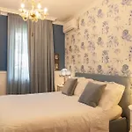 Residenza Ambrogi 4* אורבינו