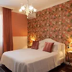 מלון דירות Residenza Ambrogi 4*