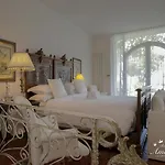 מלון דירות Residenza Ambrogi 4*